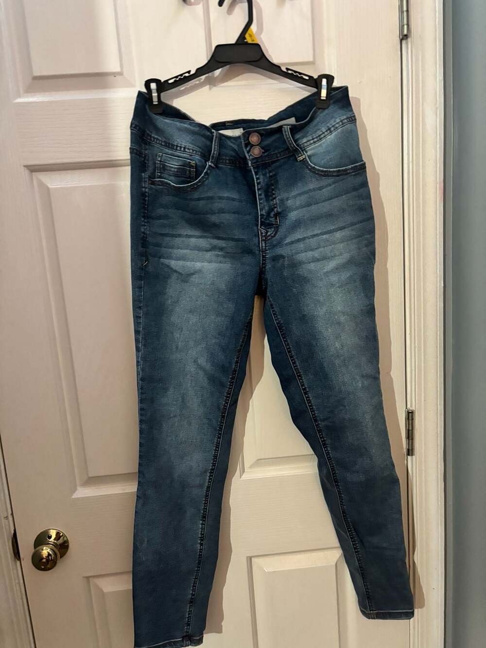 Angels Forever Young Everflex Curvy Skinny Medium Wash Denim Jeans 10/30